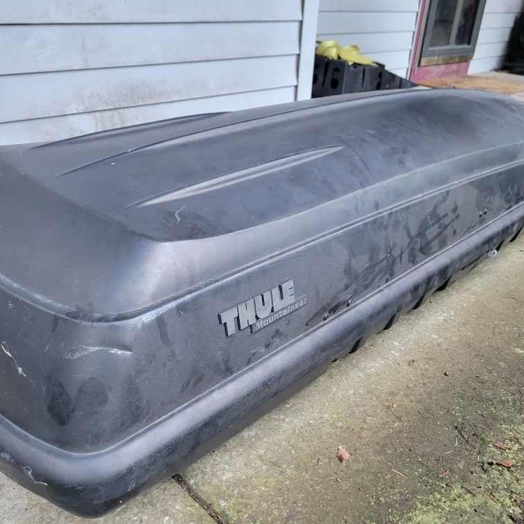 Thule mountaineer hardware sale