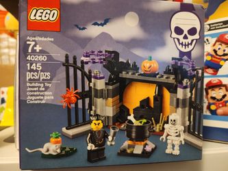 LEGO HALLOWEEN HAUNT SET #402608