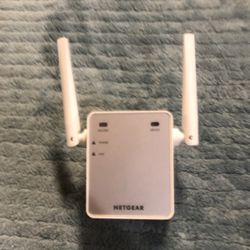 NETGEAR Wi-Fi Extender