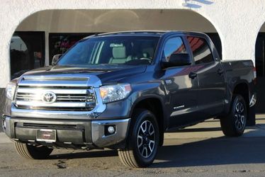2017 Toyota Tundra CrewMax
