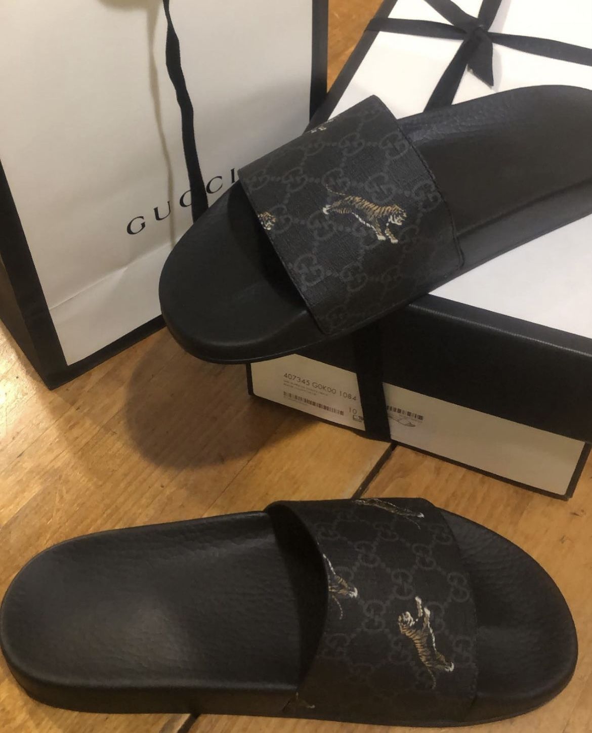 Gucci Flip Flops Men Size 10.5US