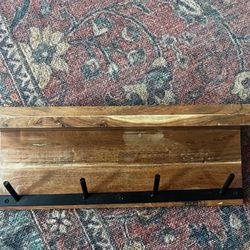 Small Wall Shelf W Hooks