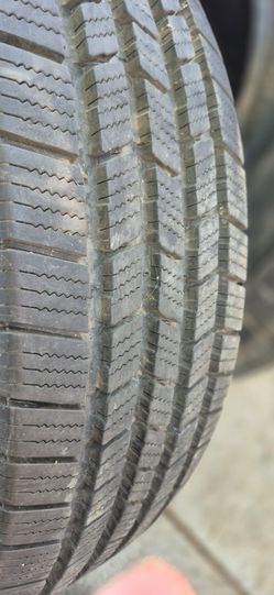 Michelin LT 225/75R16 Set of 4
