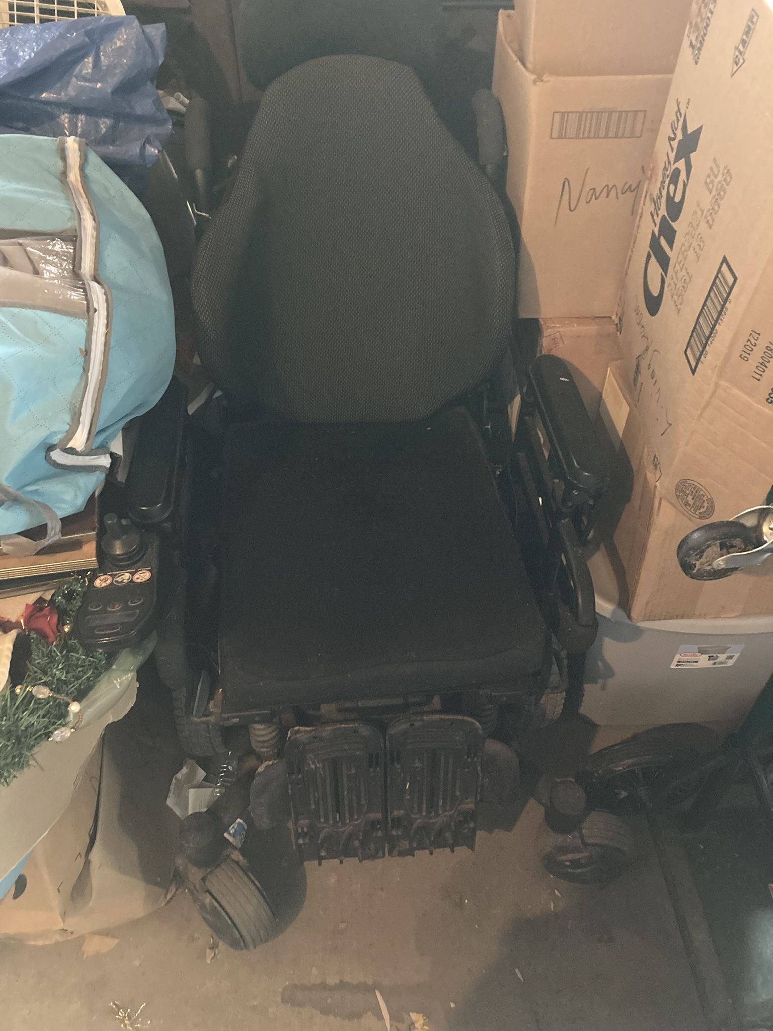 Electric Wheelchair
