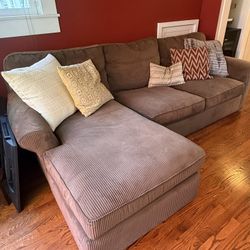 Plush Couch With Chaise