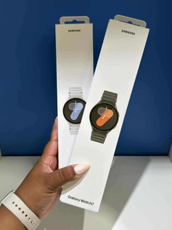 Samsung Galaxy Watch 7 Bluetooth (Brand New) - Pay $5 DOWN AVAILABLE - NO CREDIT NEEDED