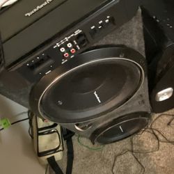 Rockford Fosgate Amp And P/2 12in Speakers 