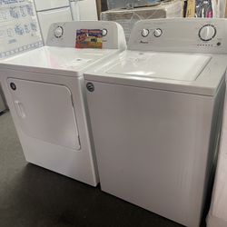 WHITE TOP LOAD AMANA ELECTRIC WASHER AND DRYER SET