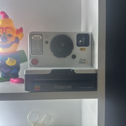polaroid camera