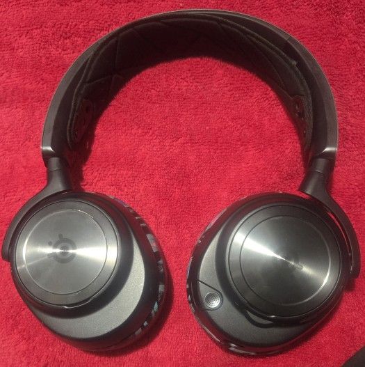Steel Series Arctis Nova Pro Wireless Headset