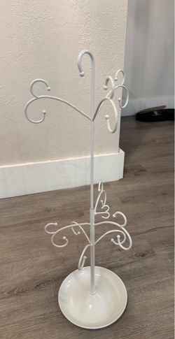 White Jewelry Organizer Stand – New