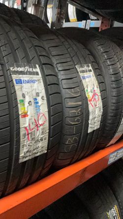 225/40/18 Goodyear