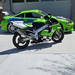 98 Kawasaki Zx750