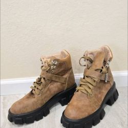 CHASE + CHLOE Boots. Size 8.5 (Brand New).