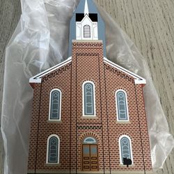 Cat's Meow Village Mother's Day Church 1996 Collectors Club House