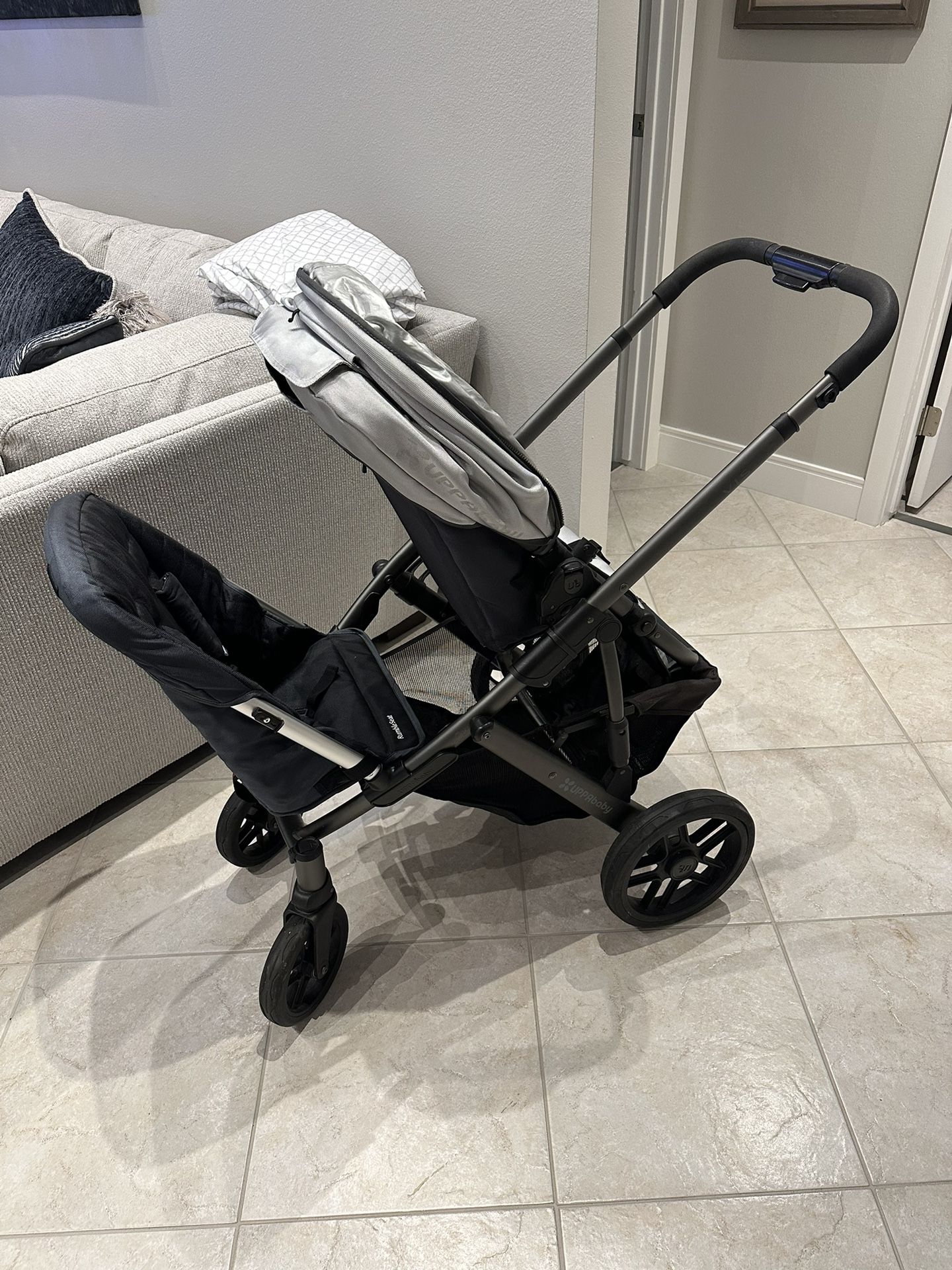 Uppababy Vista V1 Double Stroller