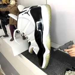 Jordan 11 Concord Size 14