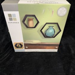 VERANDA WOODEN HEXAGON FLOATING SHELVES - 2-PACK - NEW