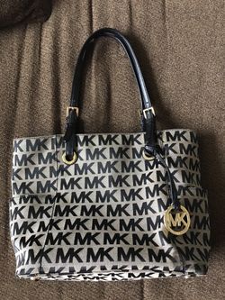 Authentic MK