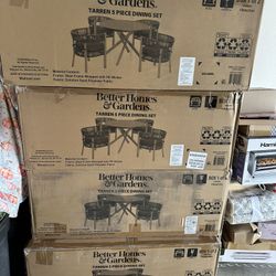 Chairs New In Box 200$
