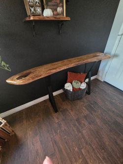 LIVE EDGE TABLE