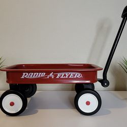 Radio Flyer 16.5 Inch Long My 1st Wagon Toy, For Ages 1.5+, Red🛻👍👌😊