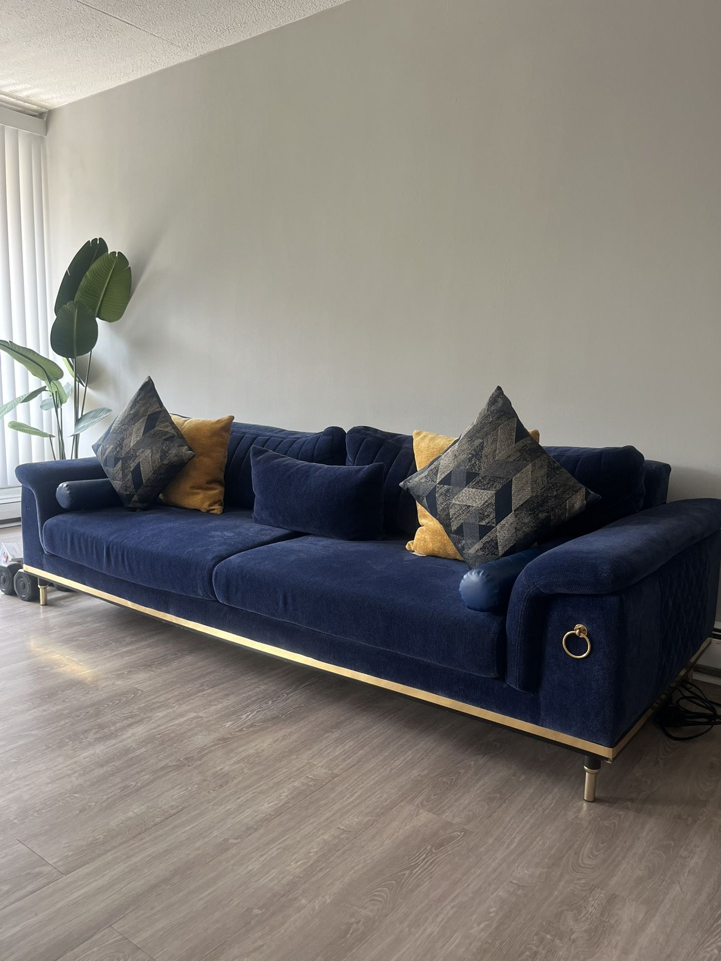 Cozy Couch For Sale 