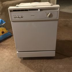 Free Hotpoint Dishwasher White 