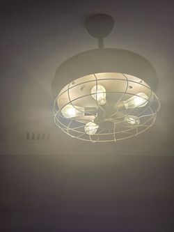 Farmhouse ceiling fan