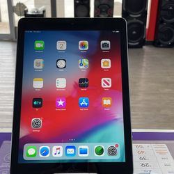 Great Condition Apple Ipad Air 9.7 Unlocked, Comes With Charging Cable