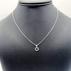 925 sterling silver 18” necklace chain 2.5 grams with David Star