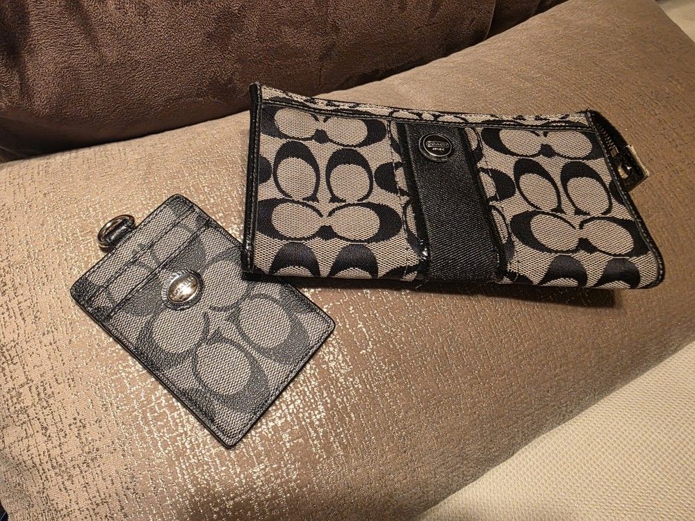 Lot Of 2 CC Coach Signature Wallet Bag And ID Pouch