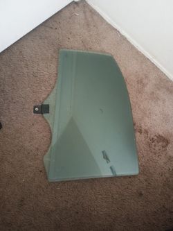 S class window,no cracks or breaks