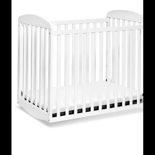 Brand New Da Vinci Alpha Mini Rocking Crib In White Removable Wheels for Sale in Raleigh NC OfferUp