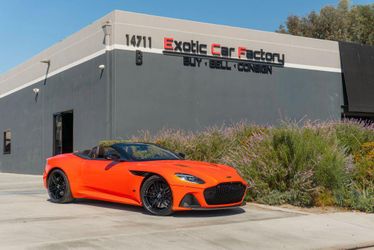 2023 Aston Martin DBS