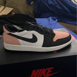 Jordan 1 Low Bleach Coral Size 8.5 DS