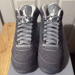 Air Jordan 5 Wolf Grey size 7y