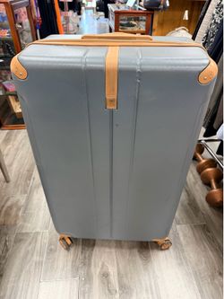 Pathfinder XL Hardside Rolling Suitcase