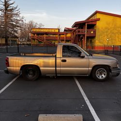2005 CHEVY SILVERADO 