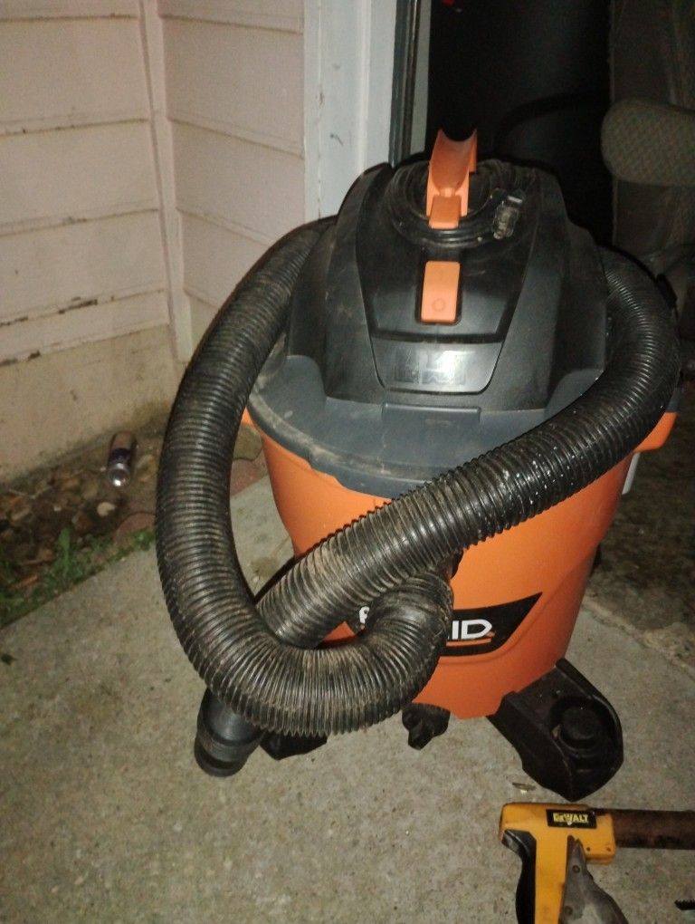 Ridgid Shop Vac