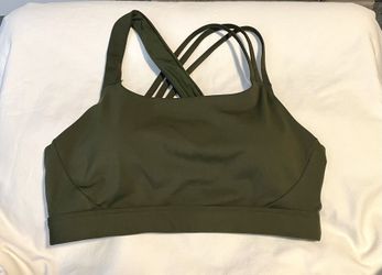 **EUC** Athleta Train Free Bra - Sports Bra - Green - Medium #659029-17