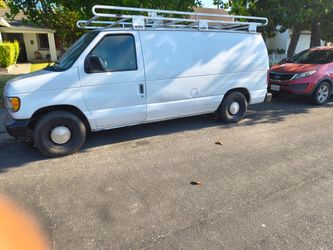 2002 Ford ecoline cargo van
