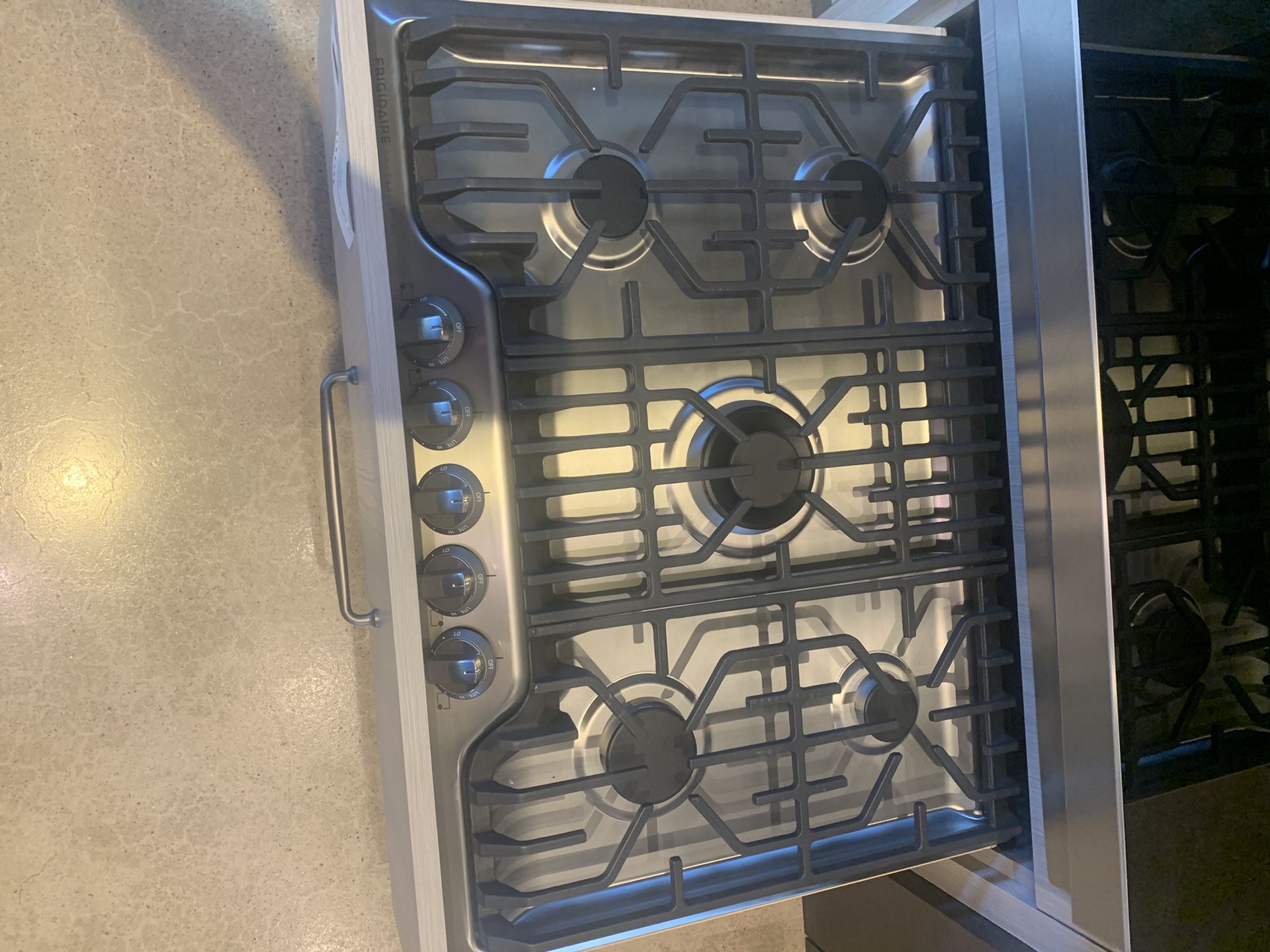 Frigidaire 30” Gas Cooktop FPGC3077RS