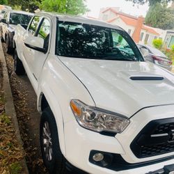 2018 Toyota Tacoma CrewMax
