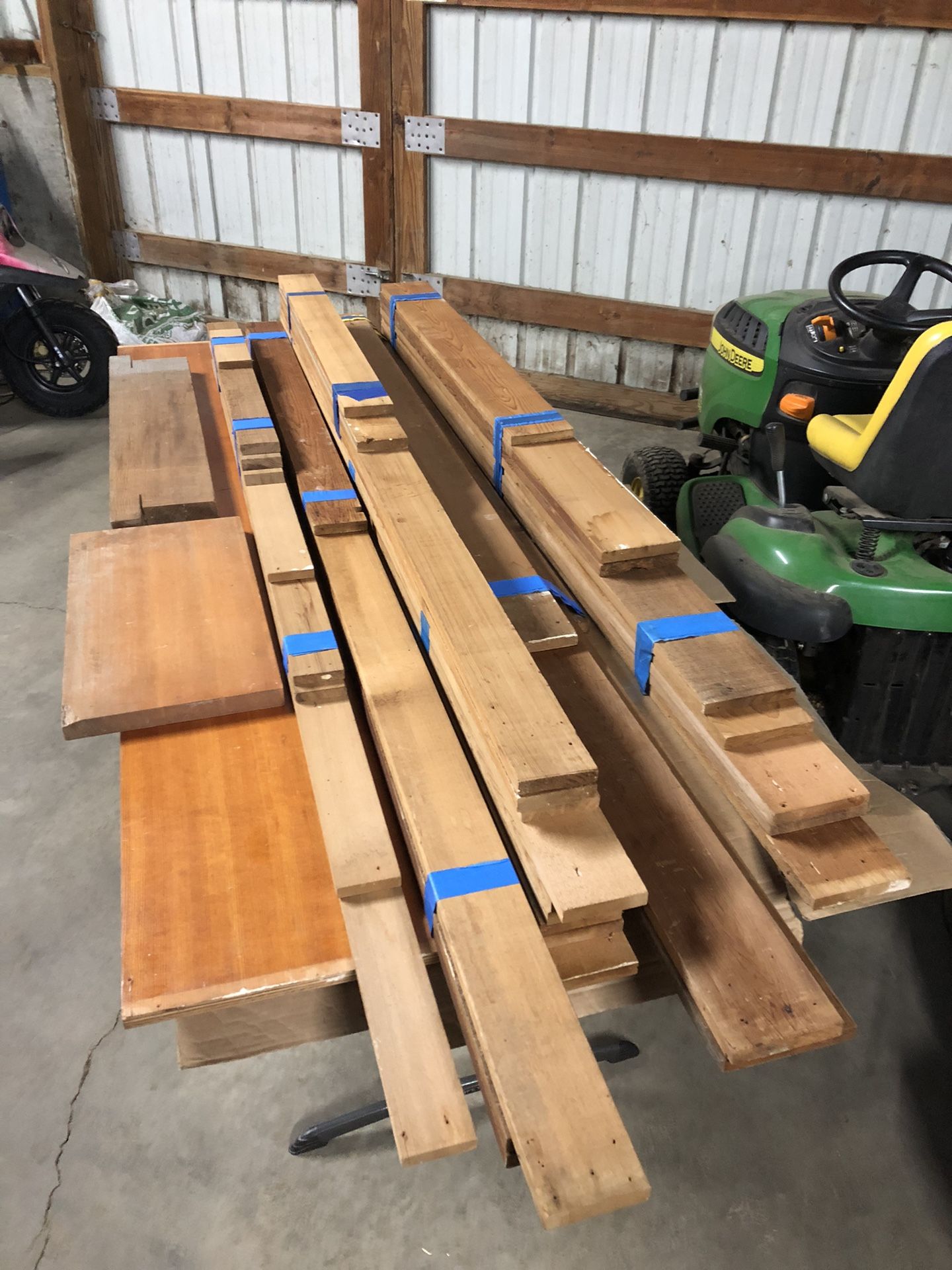 Cedar Trim Boards, A Cedar Veneer Plywood Plank, With 2 Thick Pieces Of Cedar Scraps!! (window Sill)
