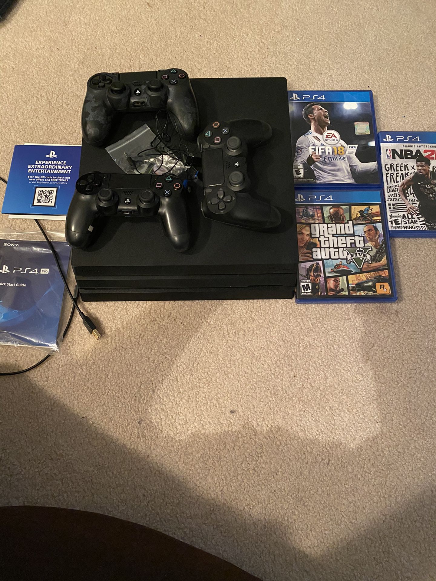 Ps4 Pro 1TB with 3 controllers + games