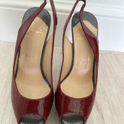 christian louboutin heels platform, red gold , size 7, barely worn 