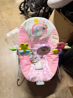 Vibrating Baby Bouncer