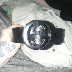 Gucci Belt And Buckle Worn Twice 