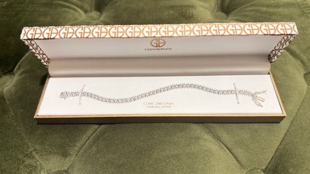 Wholesale Liquidation - Jewelry, Handbags & More